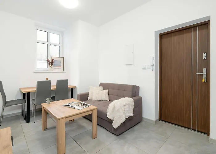 Apartman Slowackiego Bright Close To Mtp By Renters
